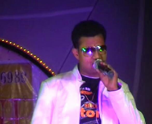 best male bollywood singer bangalore