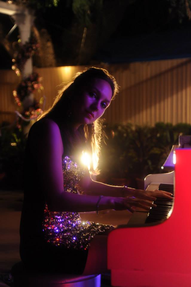 piano player bangalore